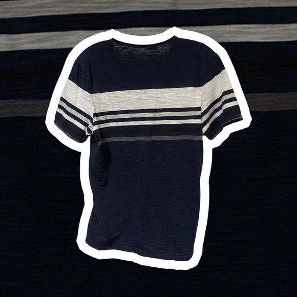 Short sleeve tee shirt - Picture 2 of 2